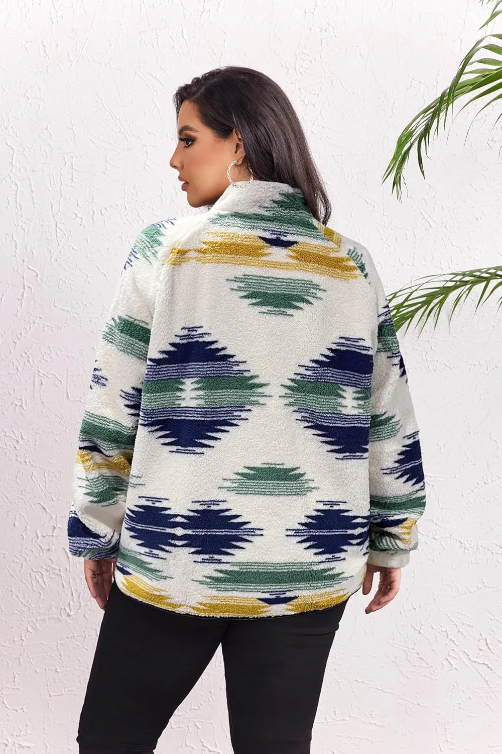 IN'VOLAND Plus Size Womens Fleece Jacket Western Aztec Print Long Sleeve Snap Button Down Shacket with Pockets