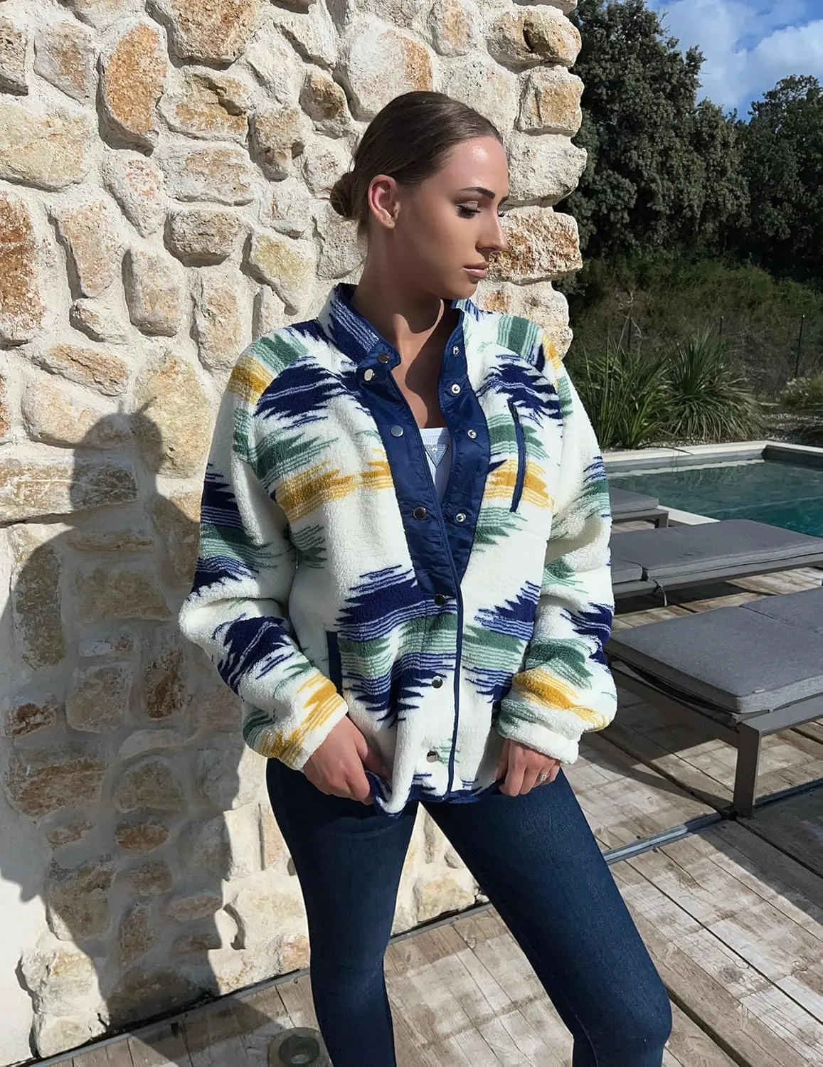 IN'VOLAND Plus Size Womens Fleece Jacket Western Aztec Print Long Sleeve Snap Button Down Shacket with Pockets