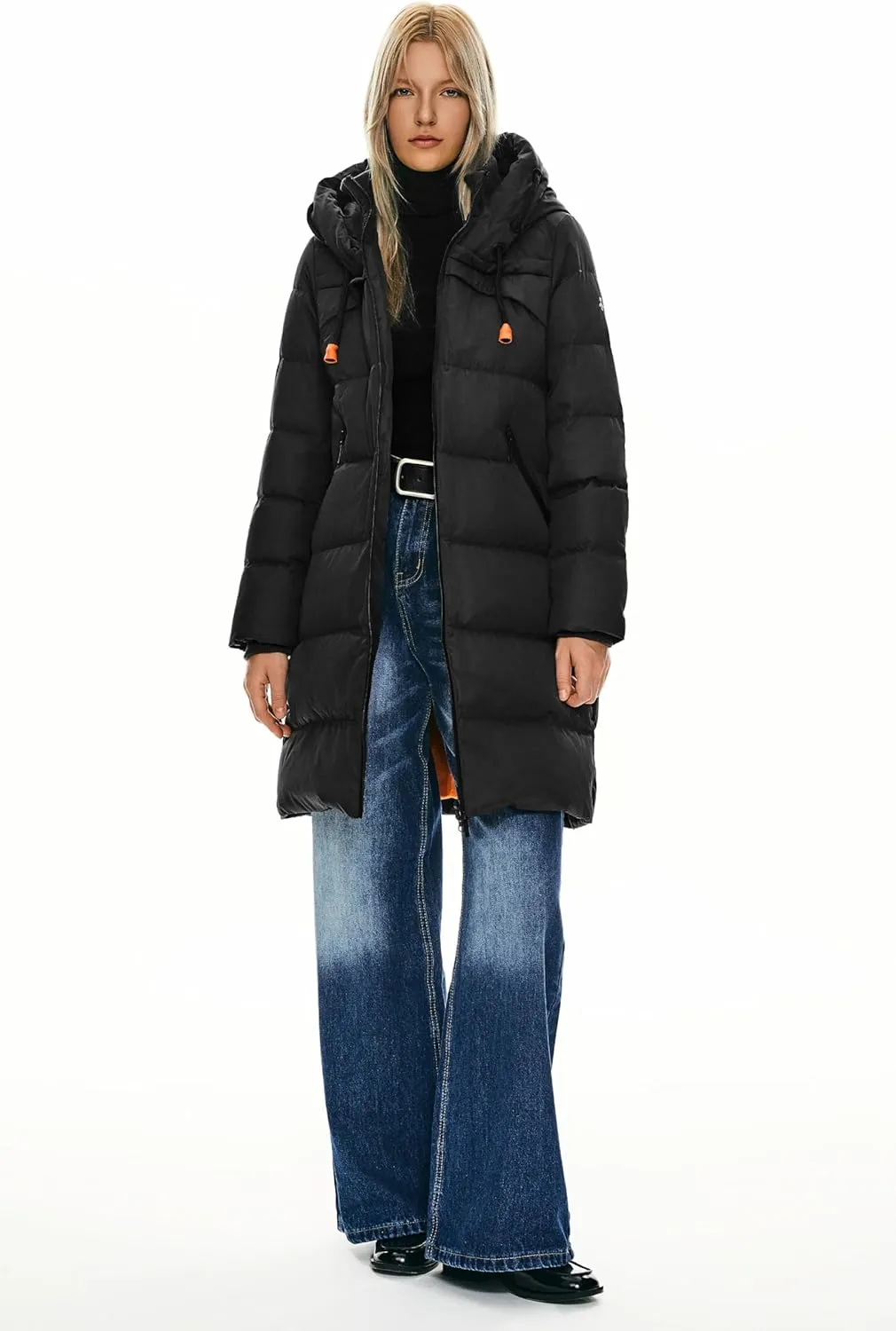 Orolay Women's Thickened Winter Down Coat Hooded Puffer Long Jacket with Pocket